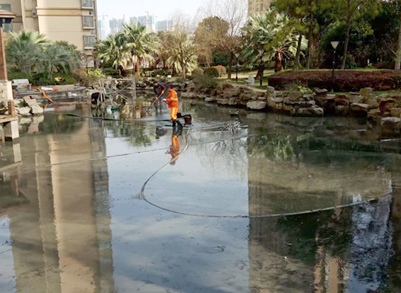 武进景观池淤泥清理